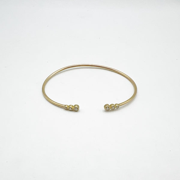 Open Bangle With Round Diamonds