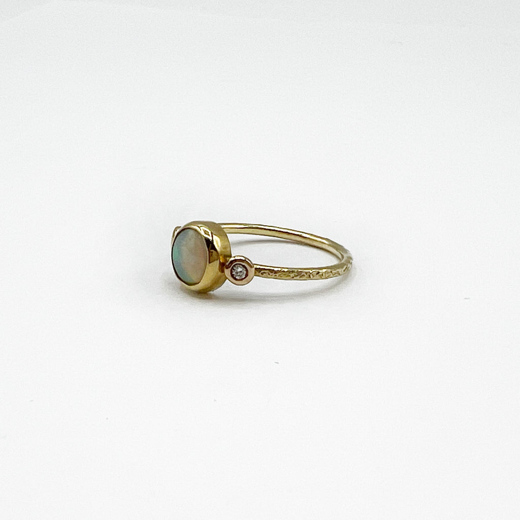 14 Karat Yellow Gold Opal with 2 Round Diamonds Hammered Ring