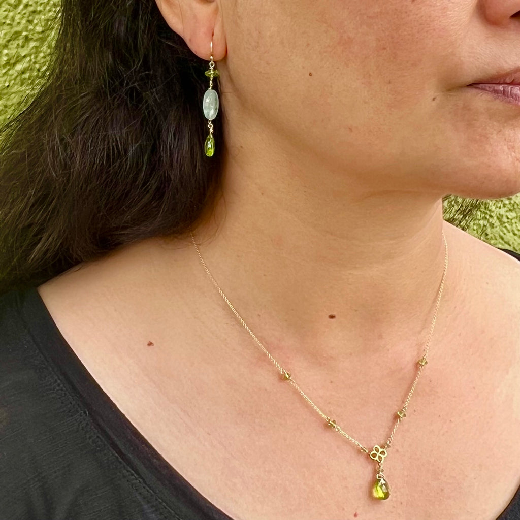 Filigree 14 Karat Gold Peridot  Drop Necklace